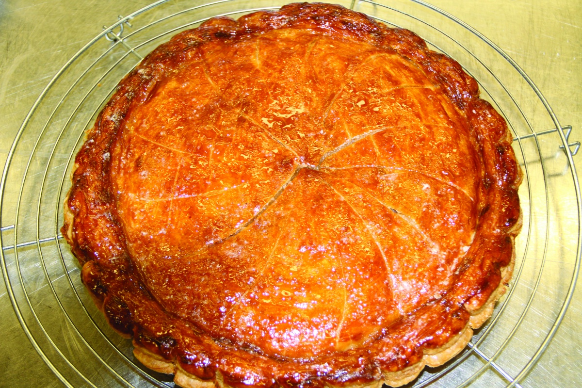 Galette des rois &agrave; la noisette du Pi&eacute;mont Sainte-Marie-aux-Mines 0