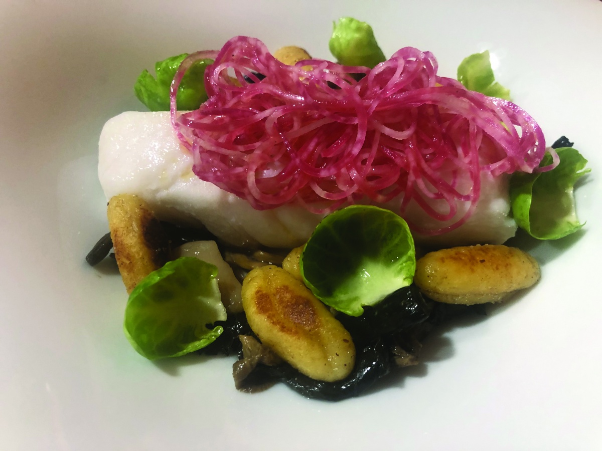 SKREI BETTERAVE | Le Journal de Marsel (JDM Éditions) Dos de Skrei bouillon à la betterave champignons acidulés et quelques gnocchis Geispolsheim 0